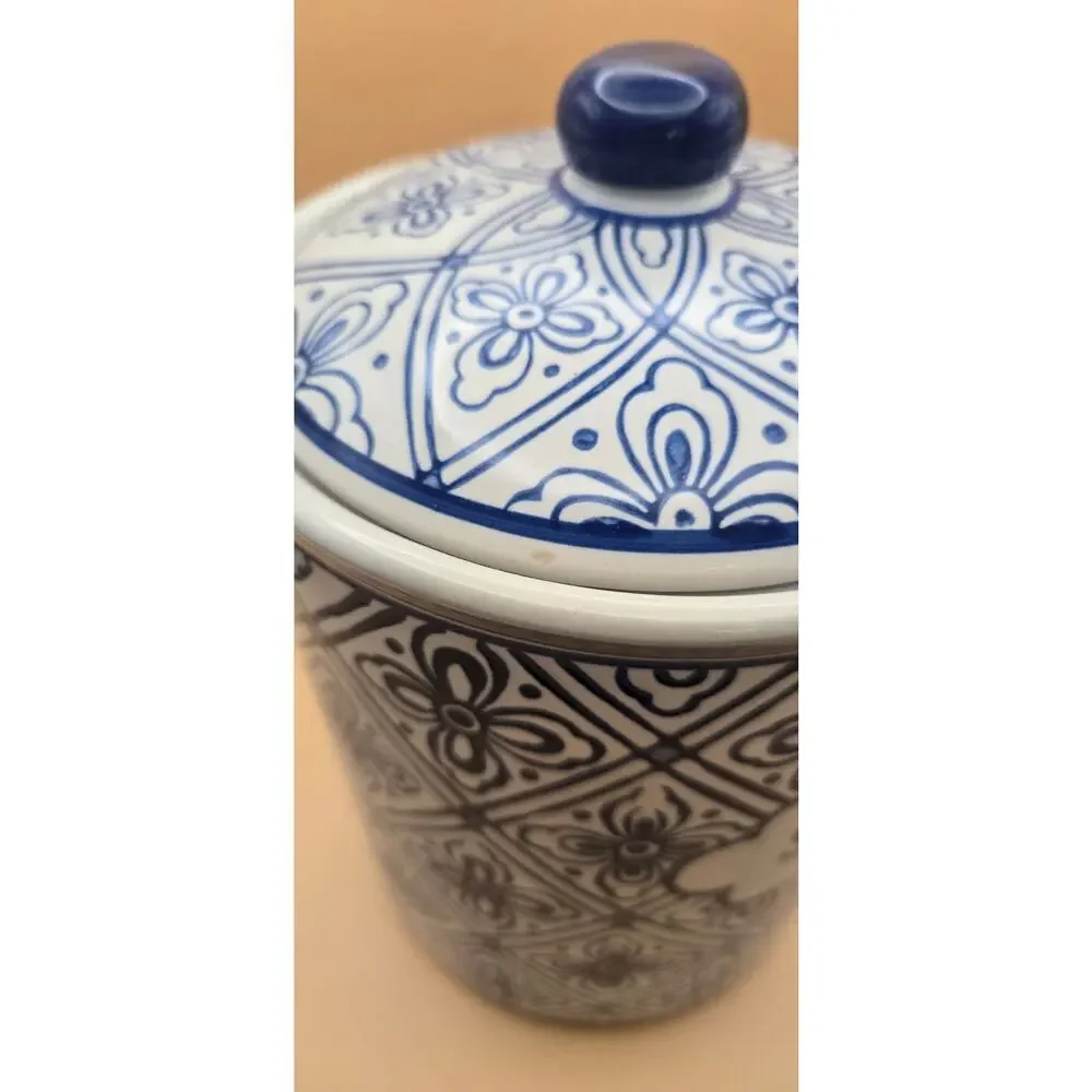 Classic Style White & Blue Floral Sugar Container with Lid Pre-Loved